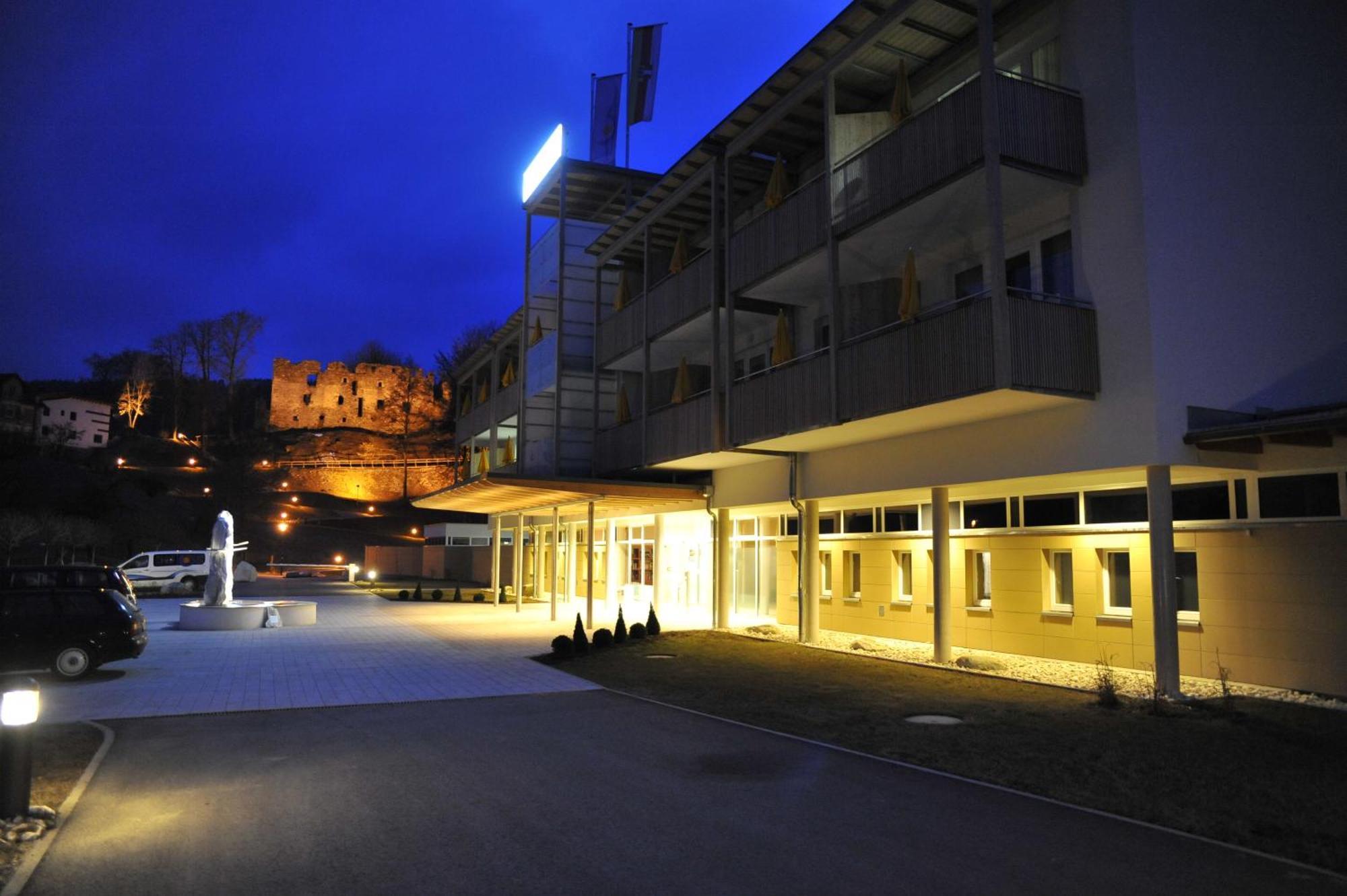 Gesundheitsresort Bad St. Leonhard باد سانت ليونارد إم لافانتال المظهر الخارجي الصورة