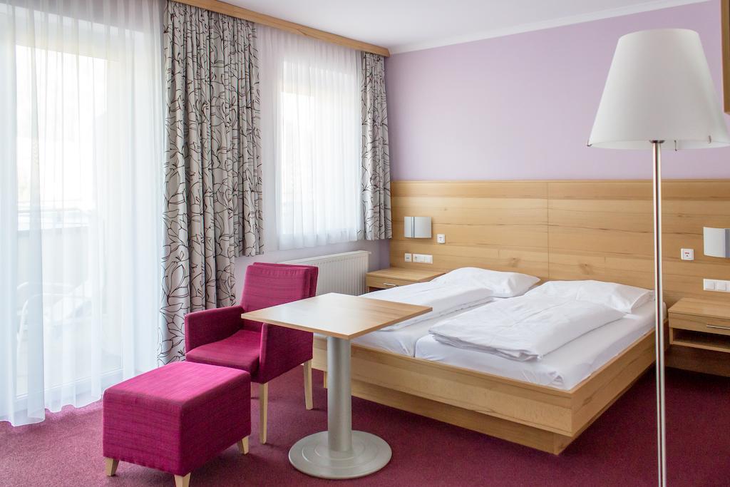 Gesundheitsresort Bad St. Leonhard باد سانت ليونارد إم لافانتال الغرفة الصورة